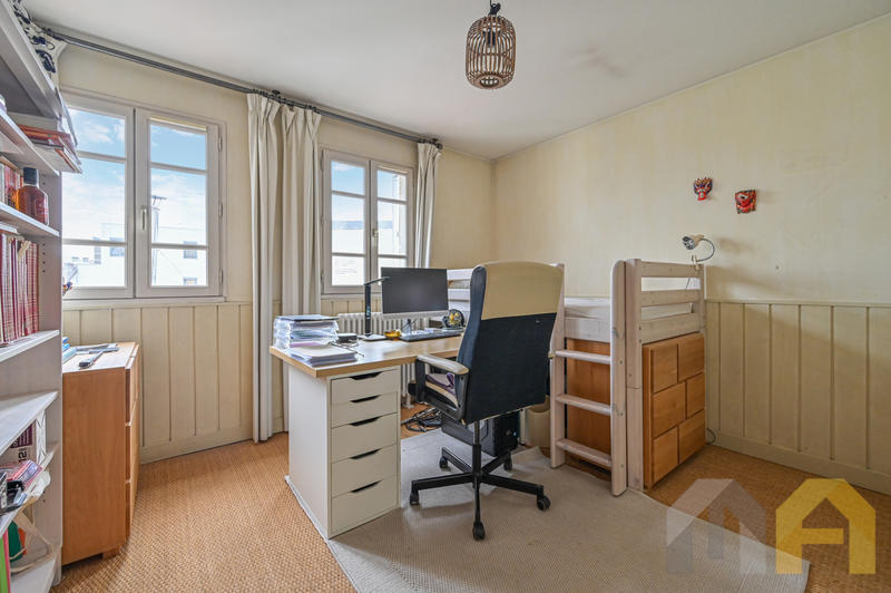 Maison - 175 m² - 6 pièces