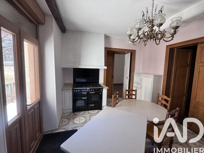 Maison de ville - 286 m² - 8 pièces