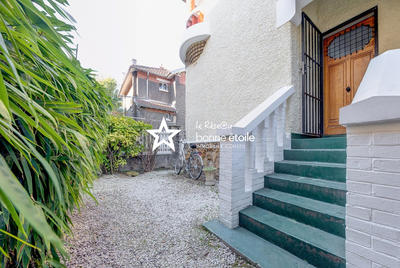 Maison - 185 m² - 6 pièces