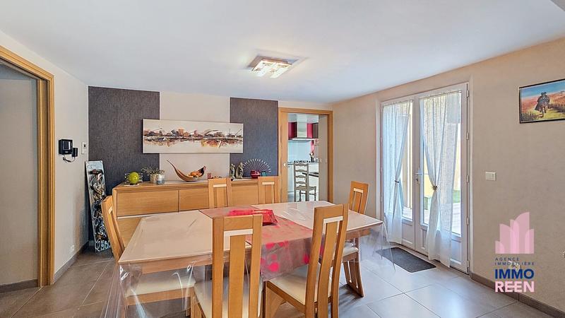 Villa - 177 m² - 8 pièces