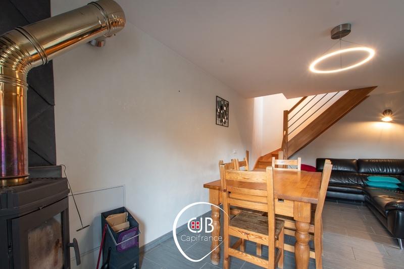 Maison - 95 m² - 4 pièces