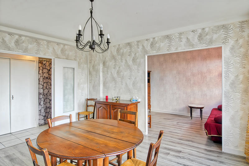 Appartement - 65 m² - 4 pièces