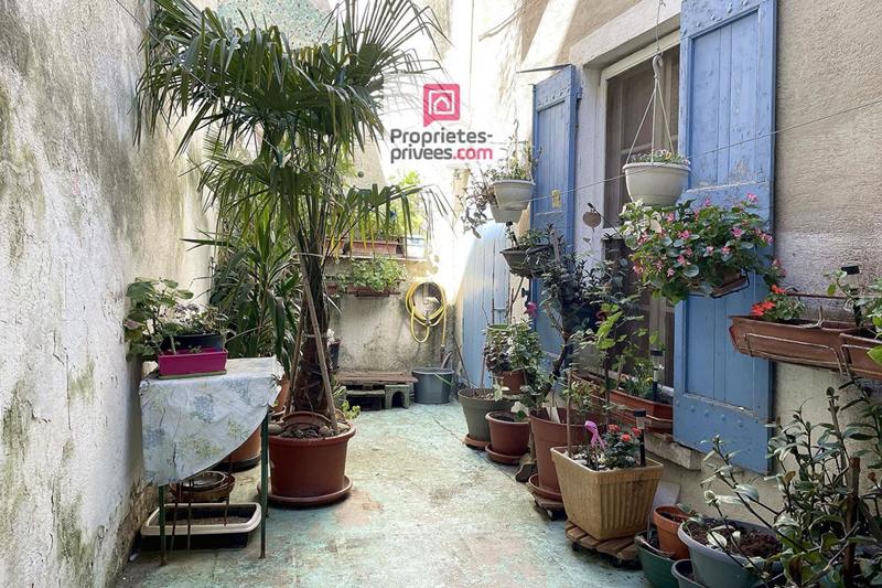 Immeuble - 195 m² - 10 pièces