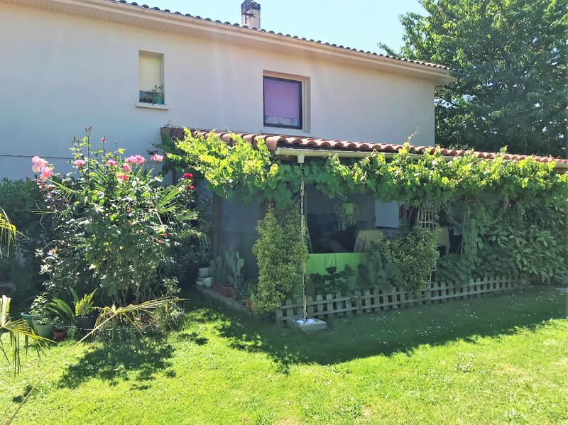 Maison - 140 m² - 6 pièces