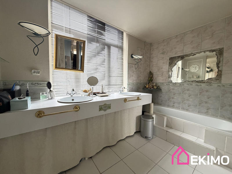 Maison - 130 m² - 4 pièces