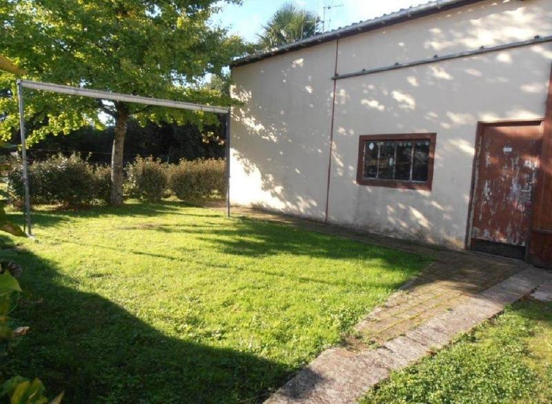 Maison - 202 m² - 9 pièces