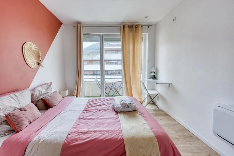 Appartement - 65 m² - 4 pièces