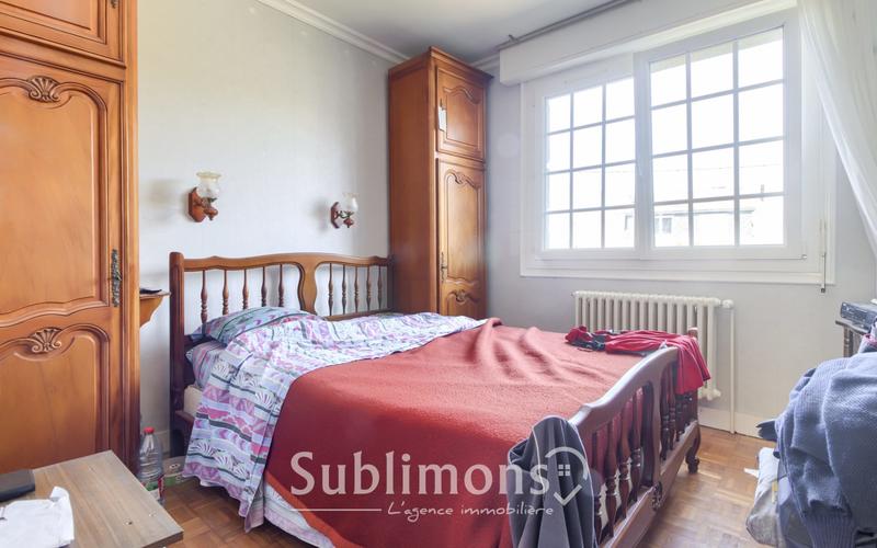 Maison traditionnelle - 170 m² - 6 pièces