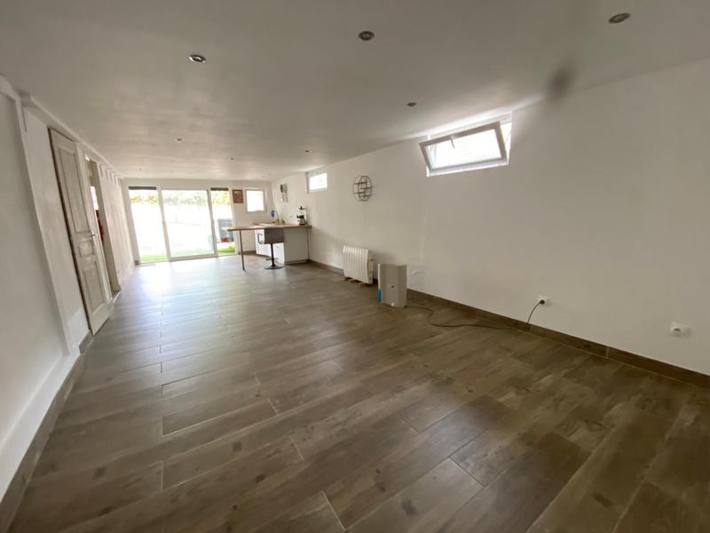 Maison - 180 m² - 6 pièces