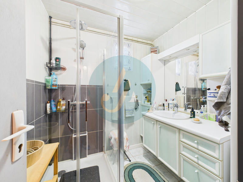 Maison - 115 m² - 6 pièces