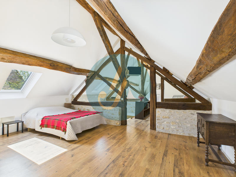 Maison - 90 m² - 4 pièces