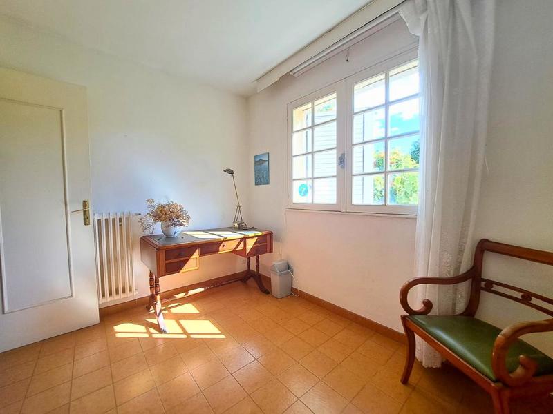 Maison - 180 m² - 9 pièces