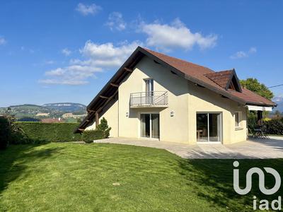 Maison - 131 m² - 6 pièces