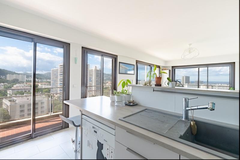 Appartement - 105 m² - 4 pièces