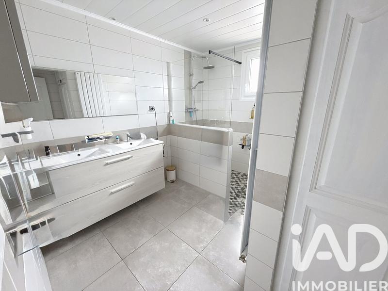 Maison - 170 m² - 5 pièces