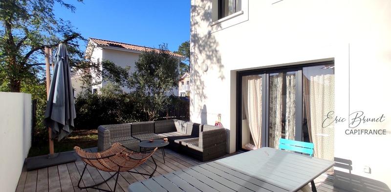 Maison - 84 m² - 4 pièces