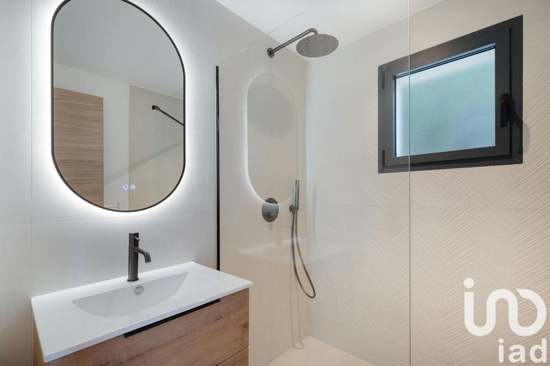 Maison de maîtres - 200 m² - 8 pièces