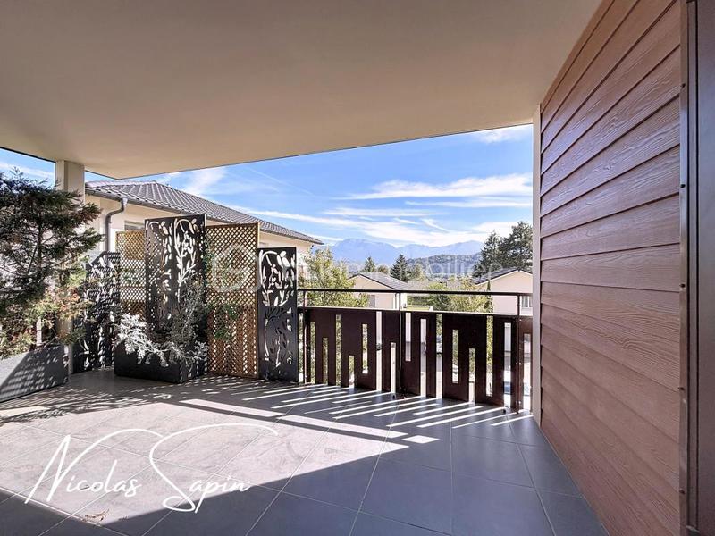 Appartement - 87 m² - 4 pièces