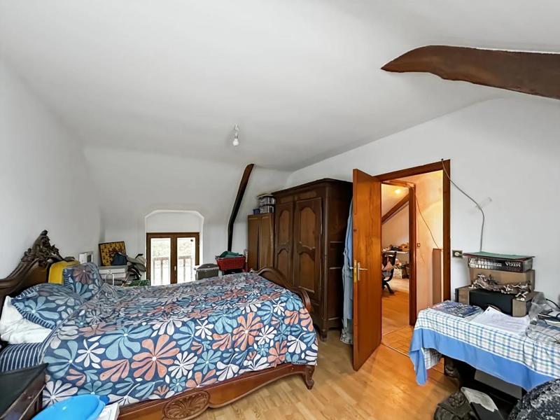 Maison en pierre - 220 m² - 10 pièces