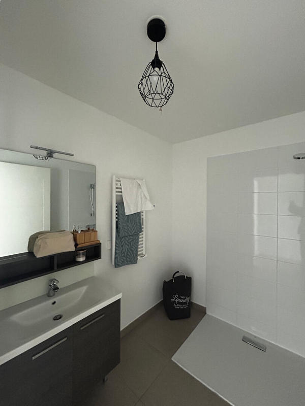 Appartement - 101 m² - 5 pièces