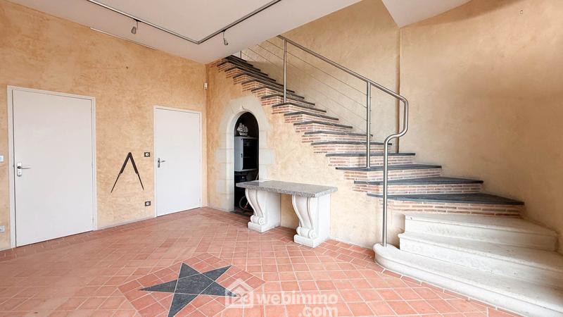 Local commercial - 230 m² - 7 pièces