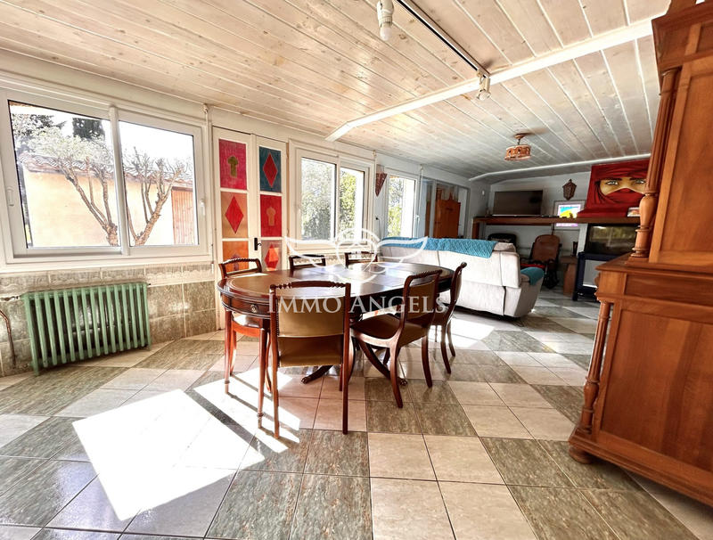 Maison traditionnelle - 123 m² - 4 pièces