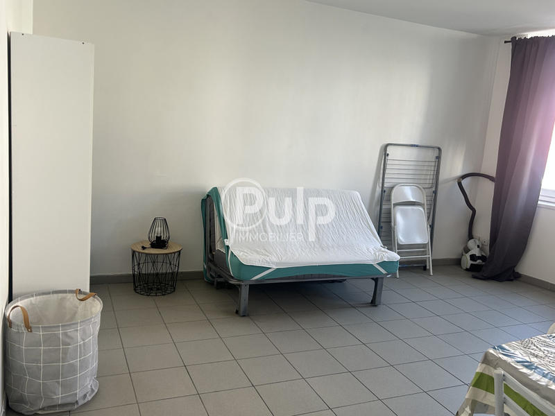 Studio - 27 m² - 1 pièce