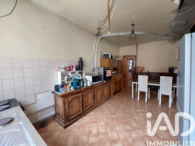 Maison - 185 m² - 10 pièces