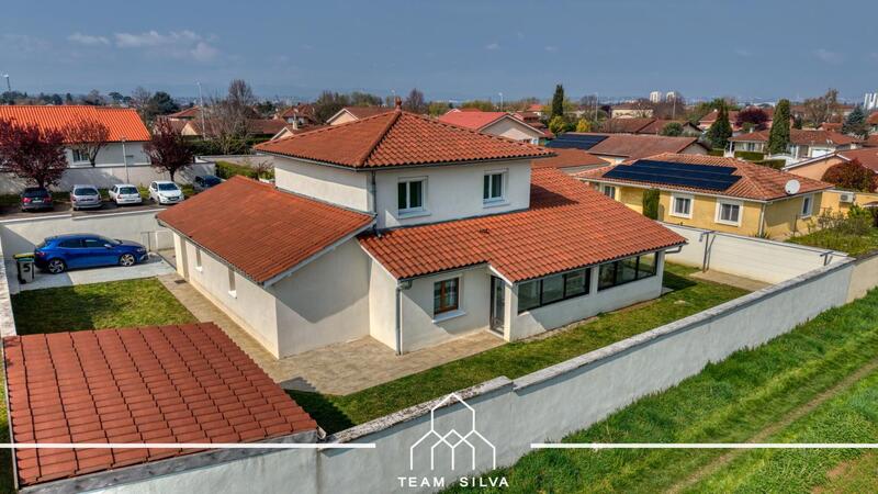 Maison - 165 m² - 6 pièces