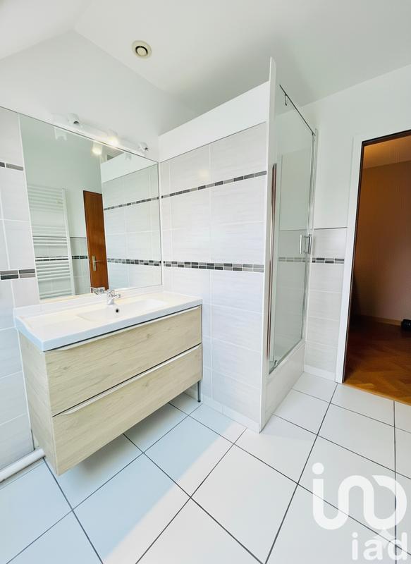 Maison - 151 m² - 6 pièces