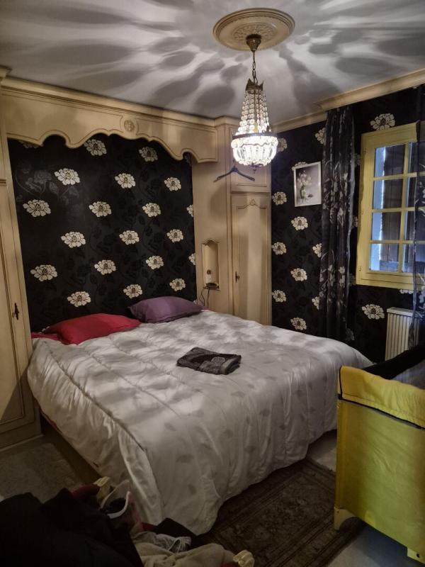 Maison - 180 m² - 6 pièces