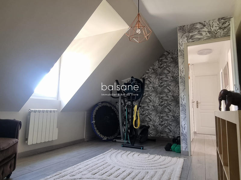 Maison contemporaine - 146 m² - 7 pièces