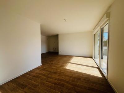 Appartement - 92 m² - 4 pièces