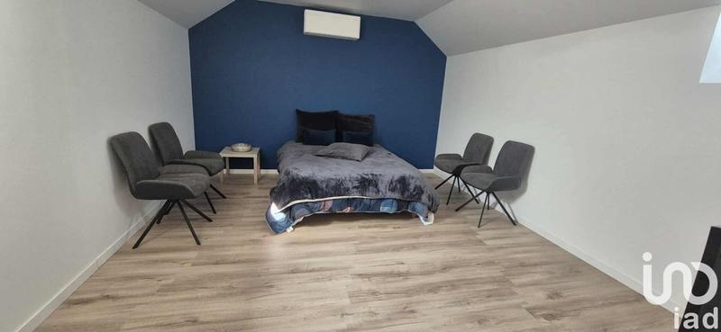 Maison - 238 m² - 8 pièces