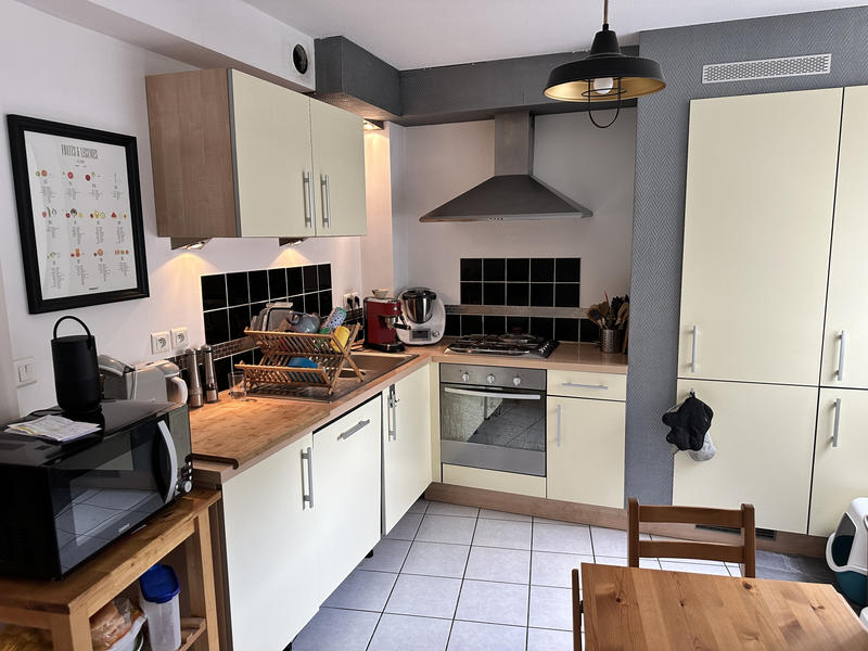 Appartement - 84 m² - 3 pièces