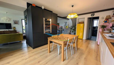 Maison contemporaine - 140 m² - 5 pièces