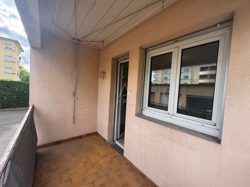Appartement - 79 m² - 5 pièces