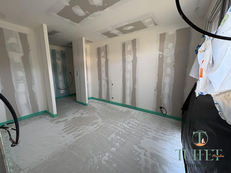 Maison contemporaine - 99 m² - 4 pièces