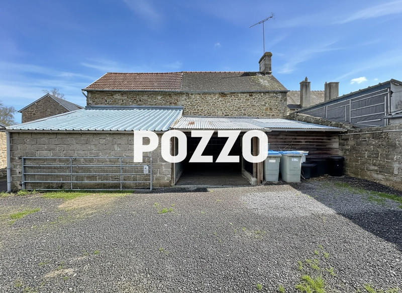 Local commercial - 155 m² - 7 pièces