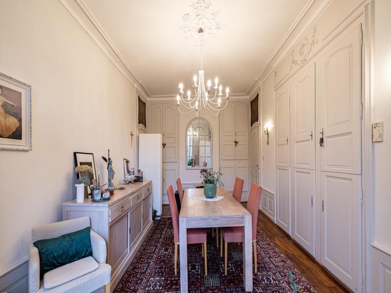 Propriété - 312 m²