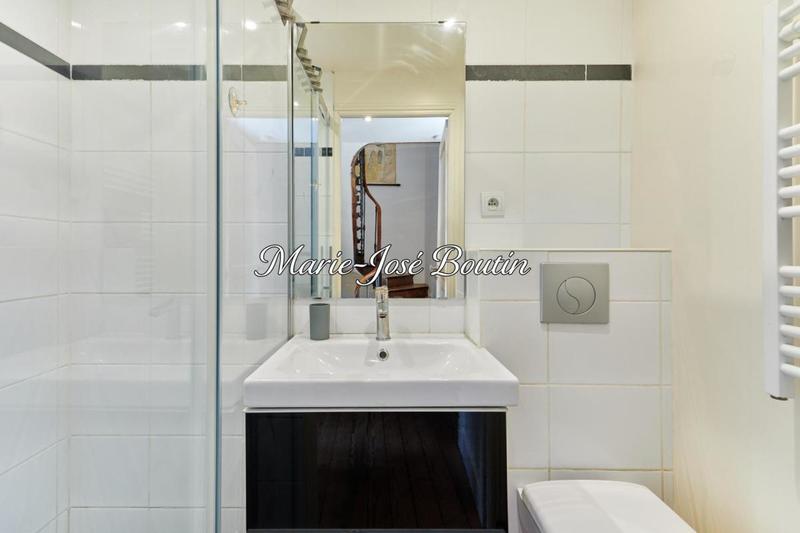 Maison de ville - 205 m² - 8 pièces