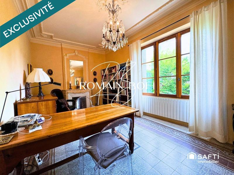 Maison - 204 m² - 6 pièces