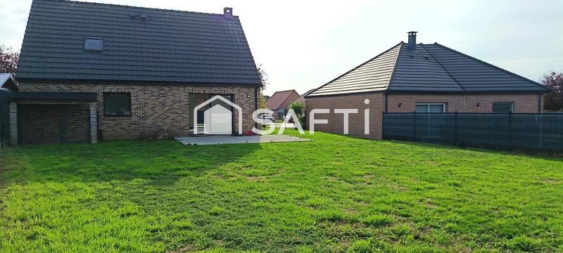 Maison - 95 m² - 4 pièces