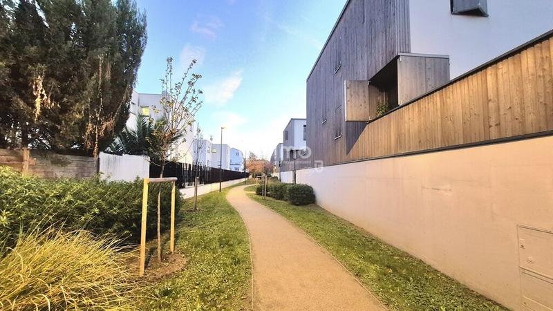 Maison - 79 m² - 4 pièces