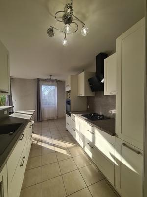 Appartement - 91 m² - 4 pièces
