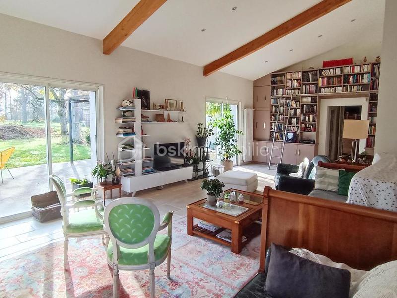 Maison de campagne - 245 m² - 7 pièces