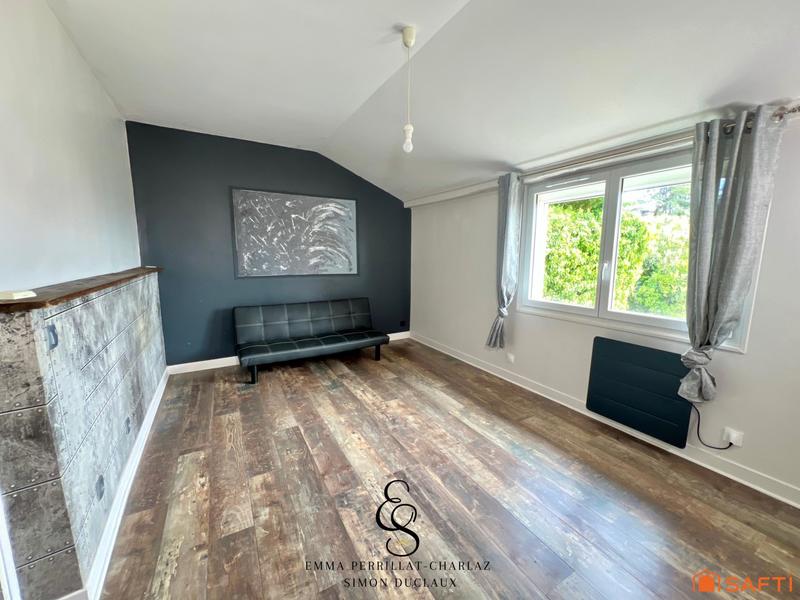 Maison - 147 m² - 7 pièces