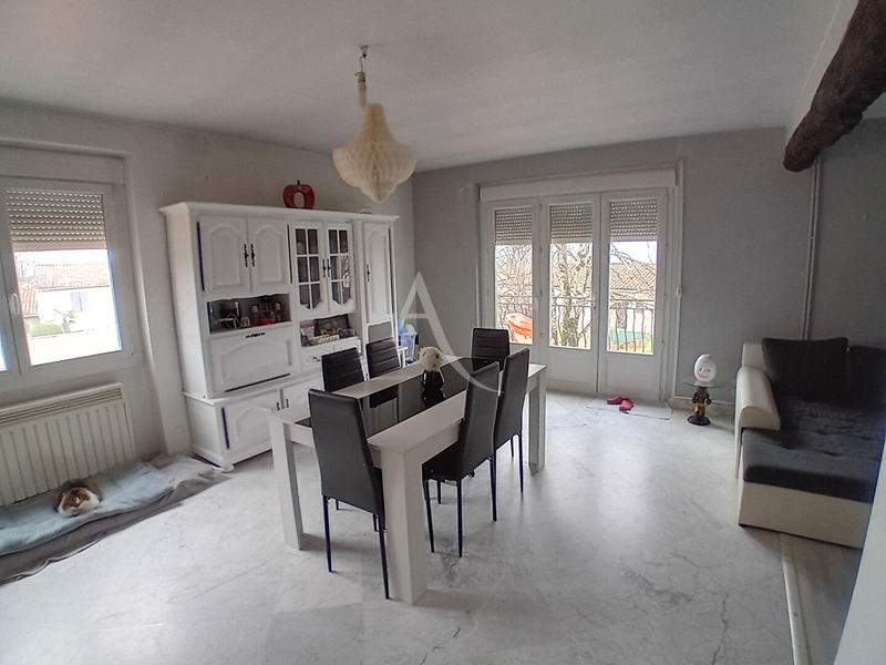 Immeuble - 259 m² - 7 pièces