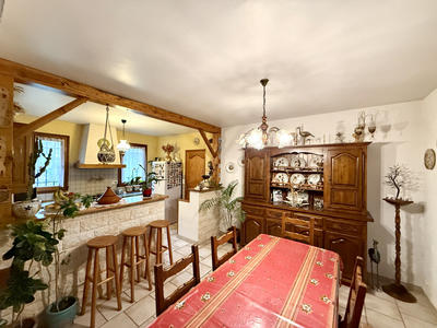 Maison - 165 m² - 7 pièces