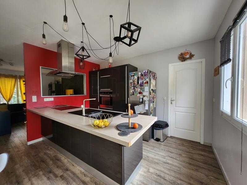 Maison - 88 m² - 5 pièces